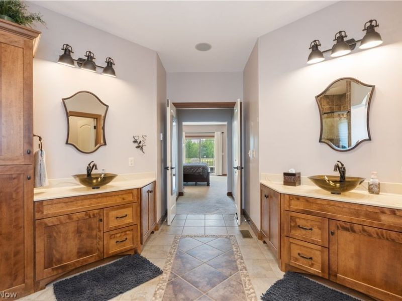 5850 Quarry Lake Drive SE, East Canton, OH 44730 Photo 19