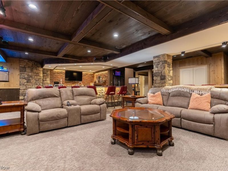 5850 Quarry Lake Drive SE, East Canton, OH 44730 Photo 34