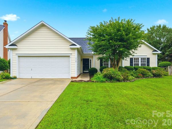 12126 Wild Garden Court , Charlotte, NC 28269