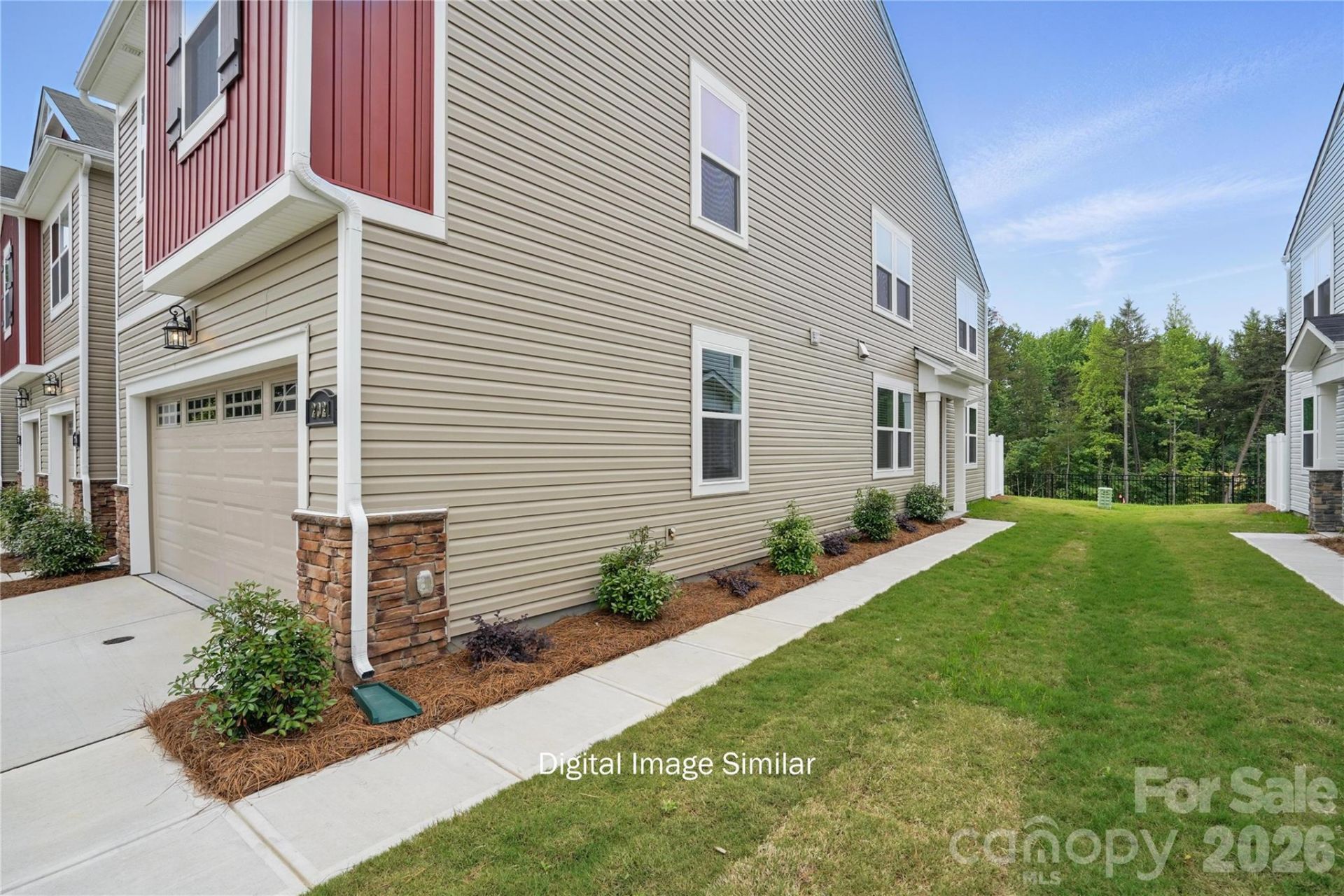 1223 Vibrant Road, Charlotte, NC 28215 Main Photo