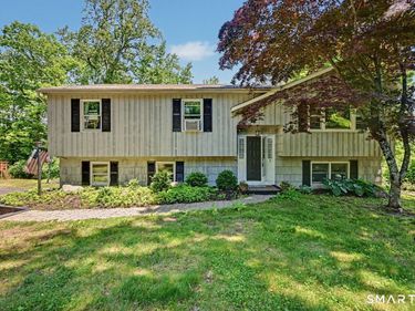 3 Gretl , New Milford, CT 06776