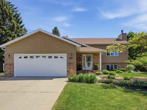 603 34th Avenue S, Moorhead, MN 56560
