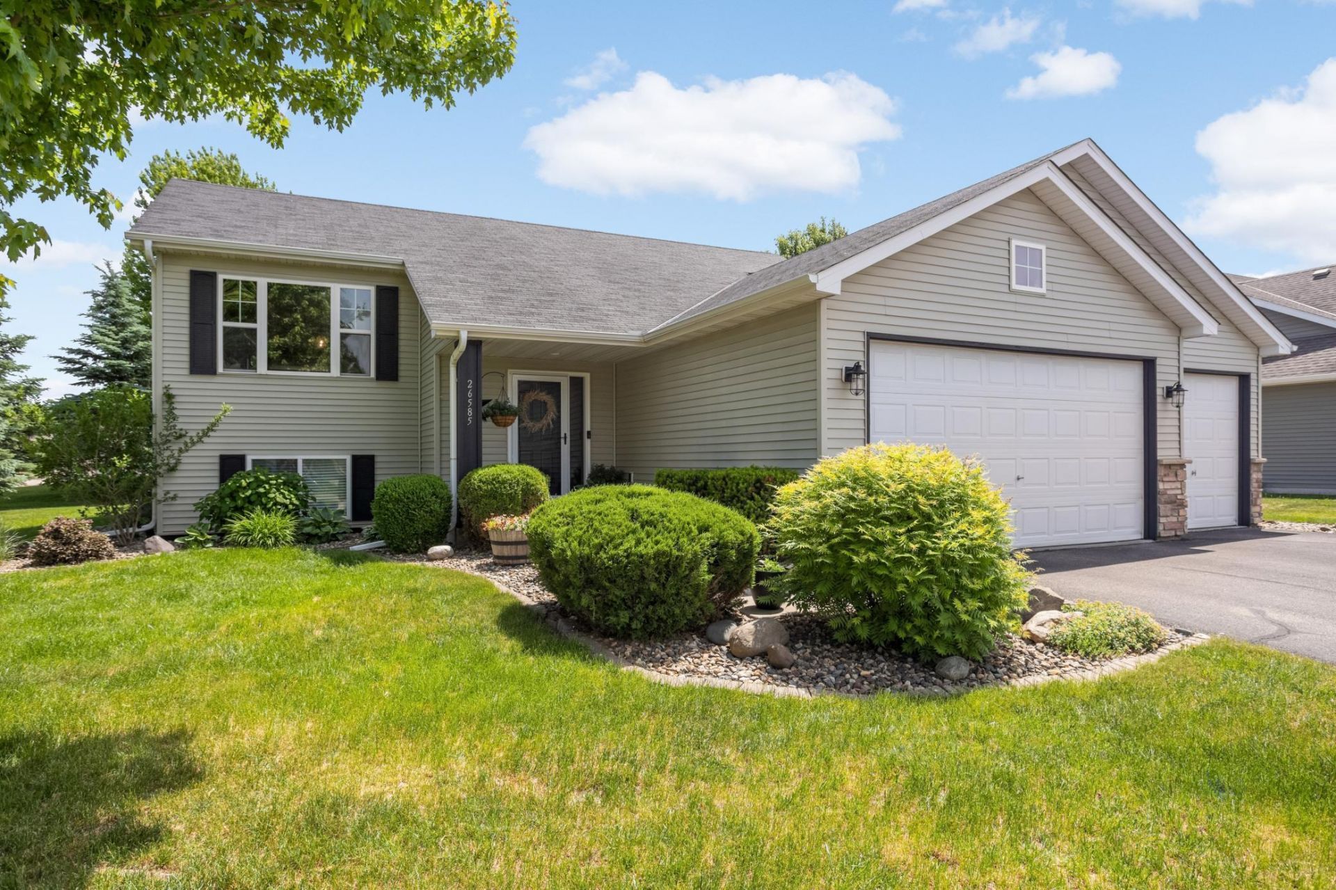 26585 Evergreen Trail , Elko New Market, MN 55020