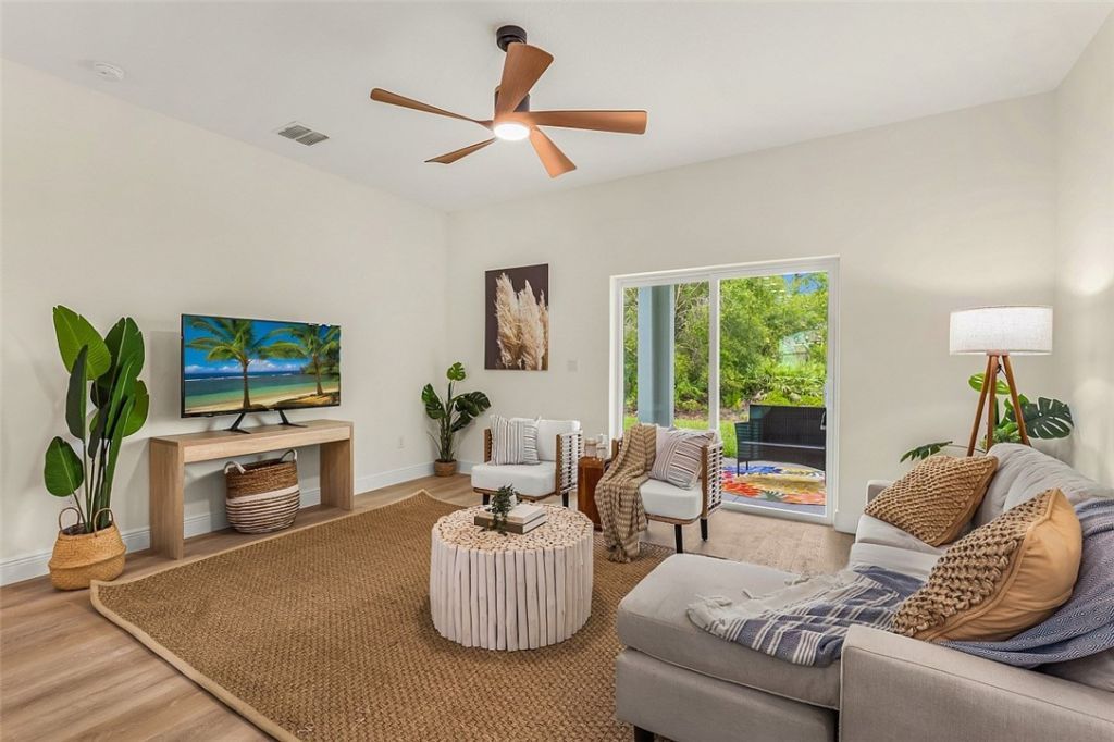 8186 104th Court, Vero Beach, FL 32967 Photo