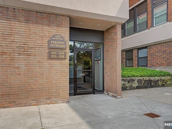 124 E Main Street 305, Unit 305, Denville Township, NJ 07834