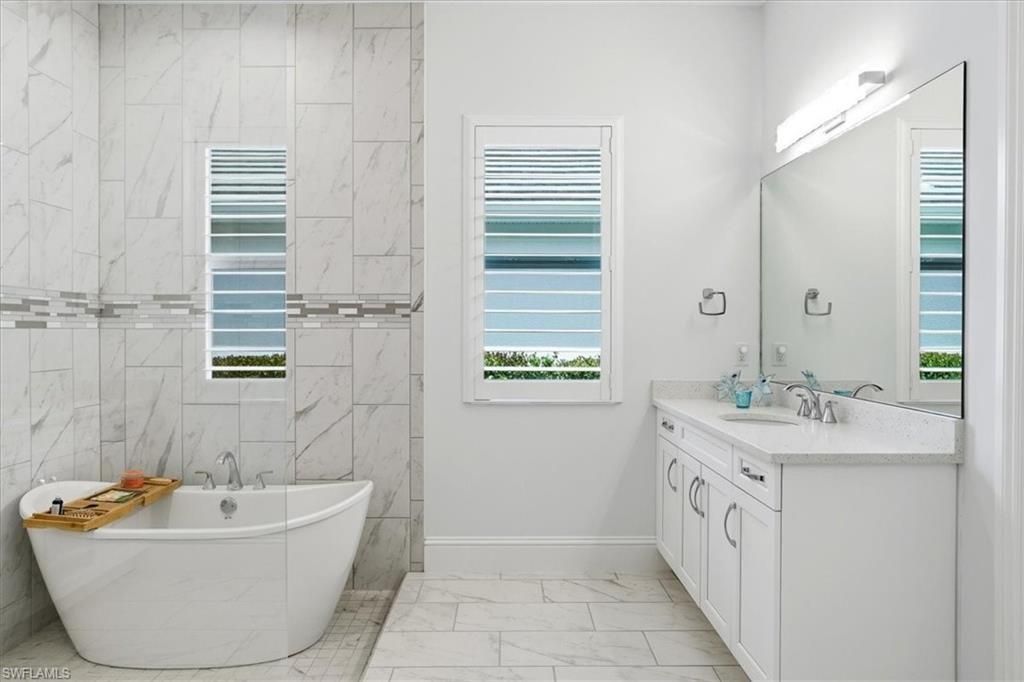 14386 Laguna Springs Ln , Naples, FL 34114 Photo