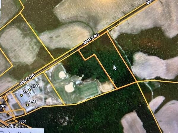 1 Mintz Road , Roseboro, NC 28382
