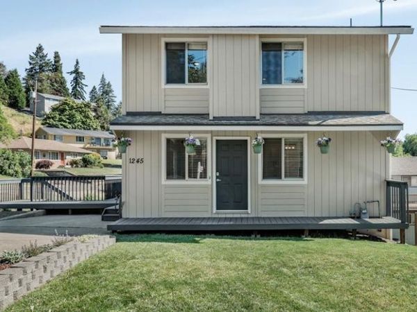1245 SE Germond Avenue, Roseburg, OR 97470