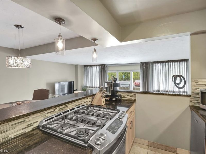 12900 Lake Avenue, Unit 117, Lakewood, OH 44107 Photo 7