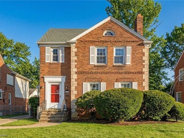 2317 Canterbury Road , University Heights, OH 44118