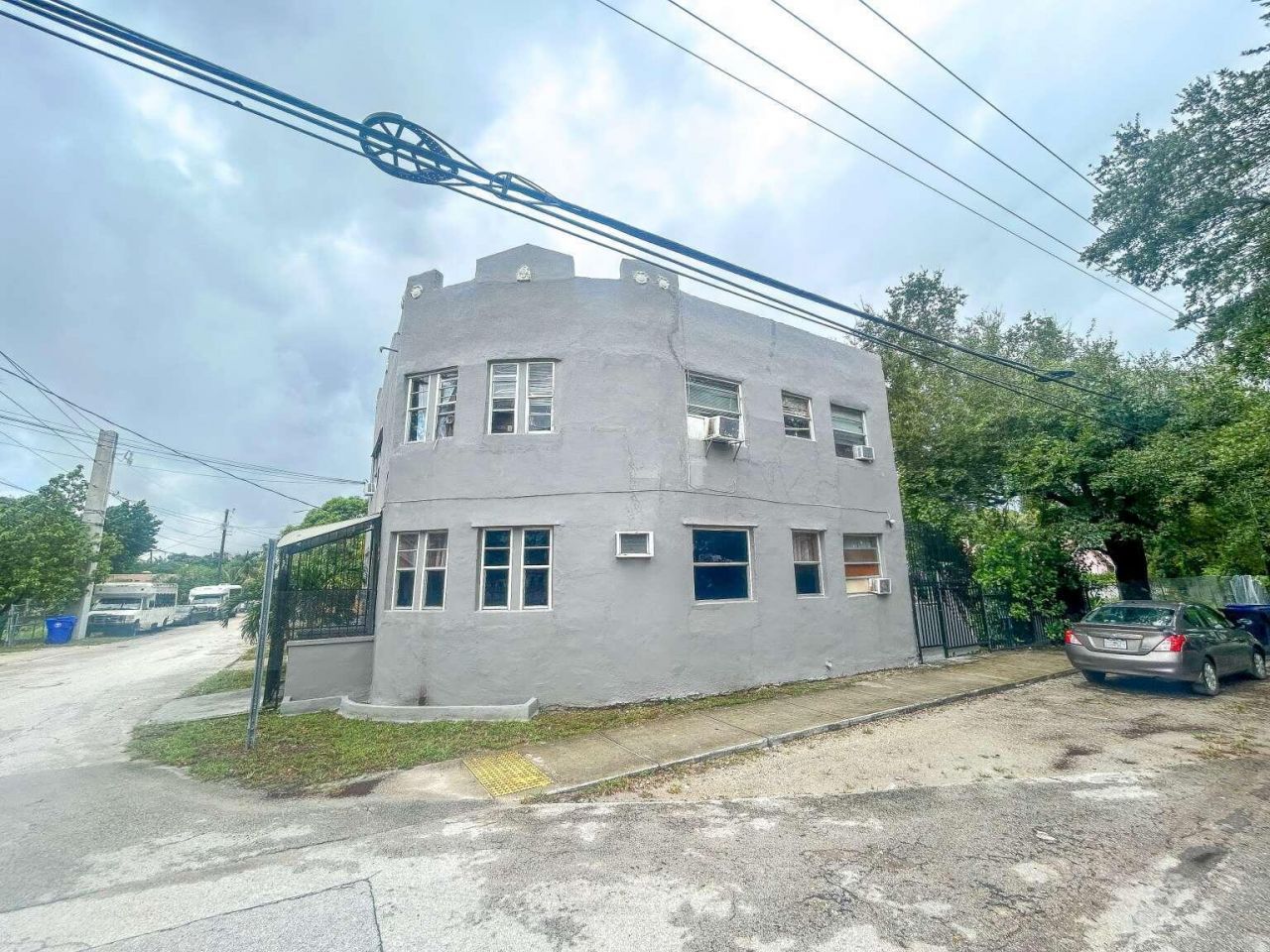 295 NE 55th Street, Miami, FL 33137 Photo