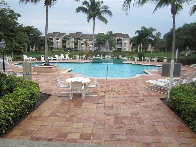 12172 St Andrews Place, Unit 211, Miramar, FL 33025 Photo