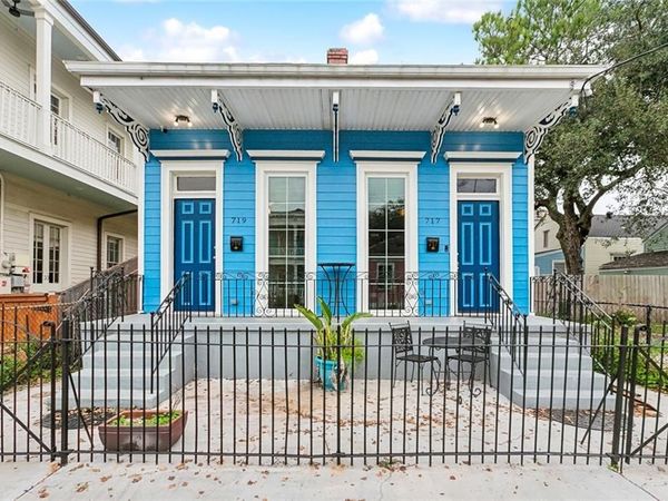 719 EIGHTH Street , New Orleans, LA 70115