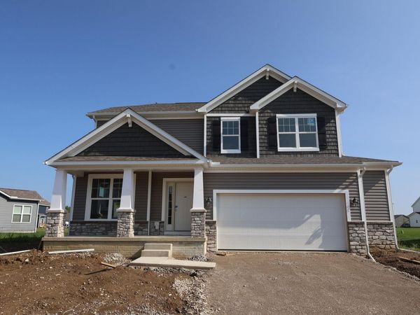 2711 Charlotte Way, Delaware, OH 43015
