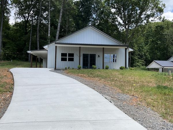 743 Lead Mine Valley Road, Cleveland, TN 37311