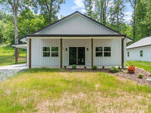 743 Lead Mine Valley Road, Cleveland, TN 37311