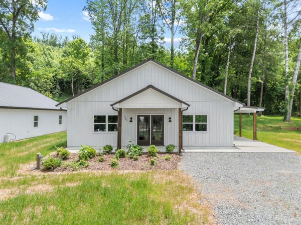 751 Lead Mine Valley Road, Cleveland, TN 37311