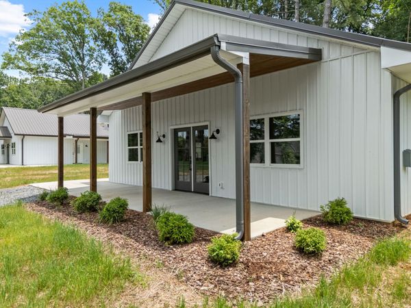 759 Lead Mine Valley Road, Cleveland, TN 37311