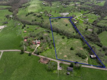 7950 McCowans Ferry Road, Versailles, KY 40383