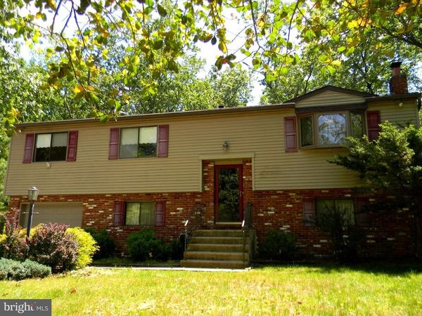 2212 OAKWOOD LANE, ATCO, NJ 08004