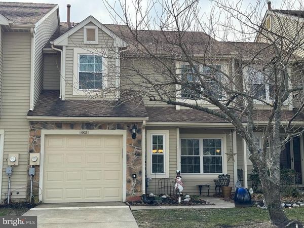 602 MASTERS DRIVE, BLACKWOOD, NJ 08012