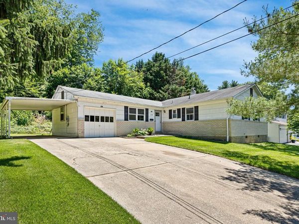 24 FREMONT ROAD , NEWARK, DE 19711