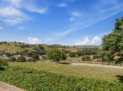 7225 Johnston Rd, Pleasanton, CA 94588 Photo