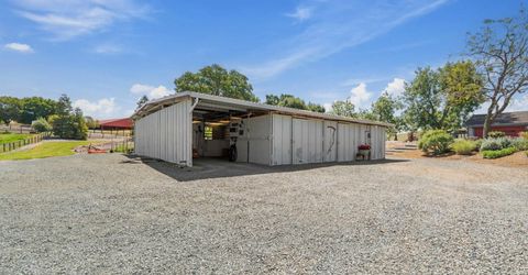 7225 Johnston Rd, Pleasanton, CA 94588 Photo