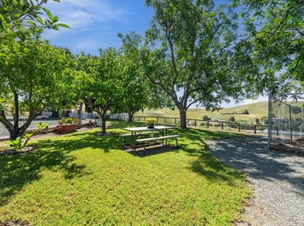 7225 Johnston Rd, Pleasanton, CA 94588 Photo