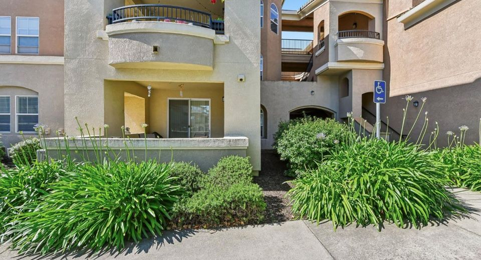 900 Moon Cir #911, Unit 911, Folsom, CA 95630 Photo