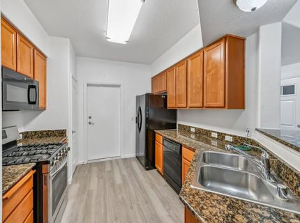 900 Moon Cir #911, Unit 911, Folsom, CA 95630 Photo