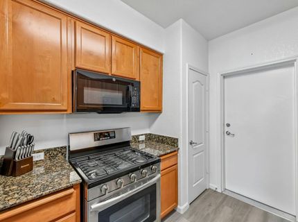 900 Moon Cir #911, Unit 911, Folsom, CA 95630 Photo