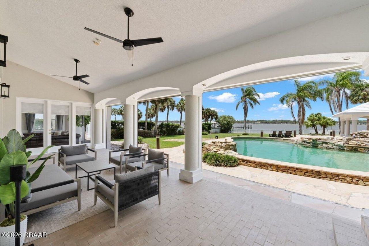 626 Riverside Drive, Ormond Beach, FL 32176 Photo
