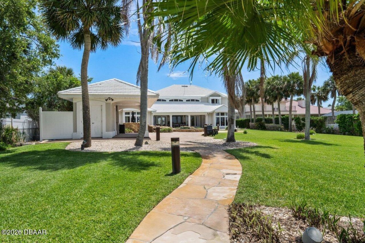 626 Riverside Drive, Ormond Beach, FL 32176 Photo