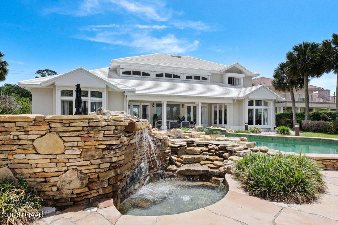 626 Riverside Drive, Ormond Beach, FL 32176 Photo