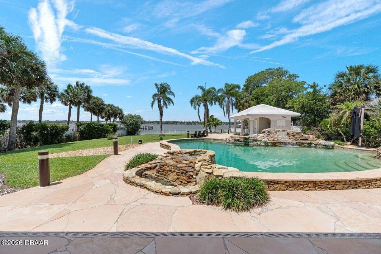 626 Riverside Drive, Ormond Beach, FL 32176 Photo