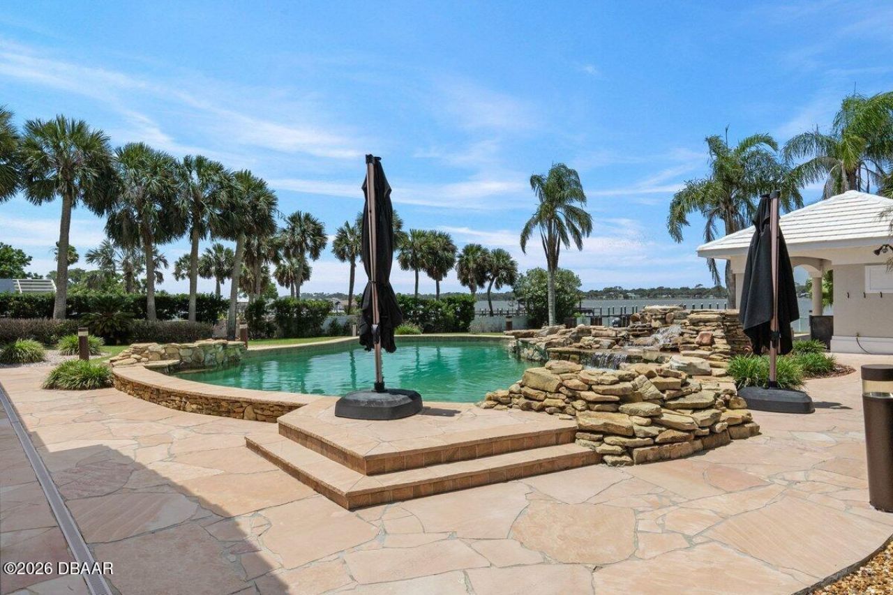 626 Riverside Drive, Ormond Beach, FL 32176 Photo