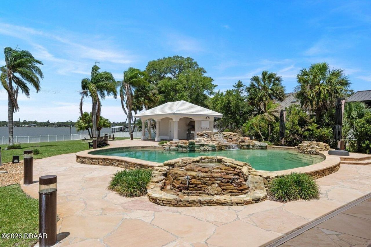 626 Riverside Drive, Ormond Beach, FL 32176 Photo