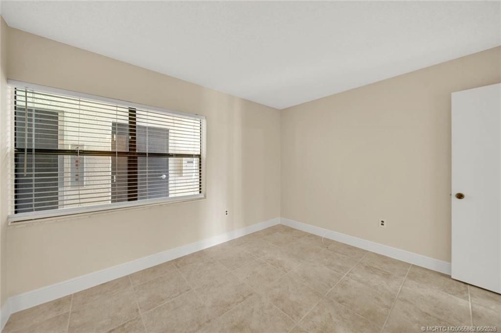 1950 SW Palm City Road, Unit 3-105, Stuart, FL 34994 Photo