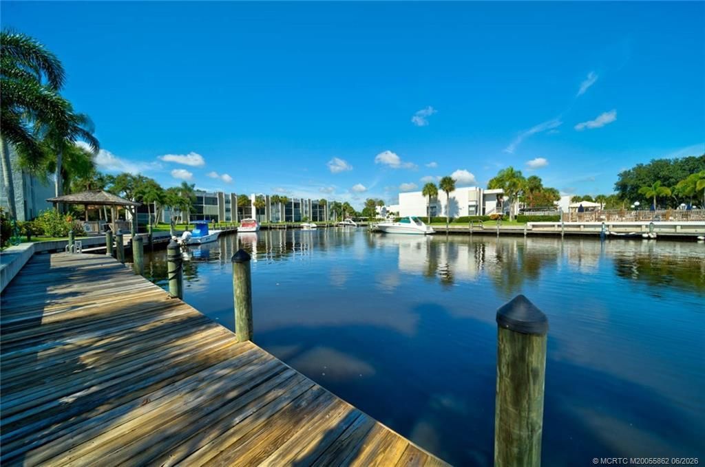 1950 SW Palm City Road, Unit 3-105, Stuart, FL 34994 Photo