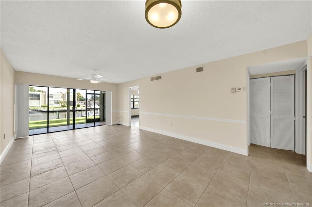 1950 SW Palm City Road, Unit 3-105, Stuart, FL 34994 Photo