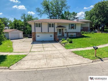 2501 Jameson North, Lincoln, NE 68512
