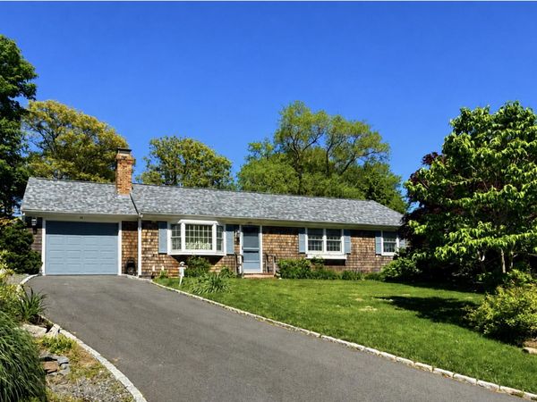 33 Jeanette Road, Chatham, MA 02633