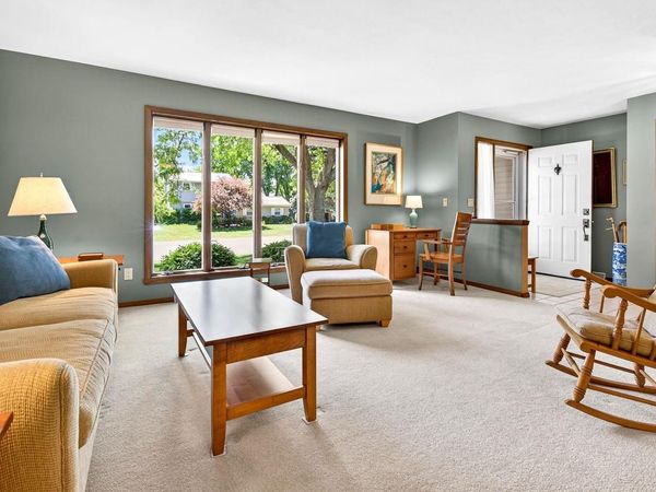 708 YORKSHIRE ROAD, Neenah, WI 54956