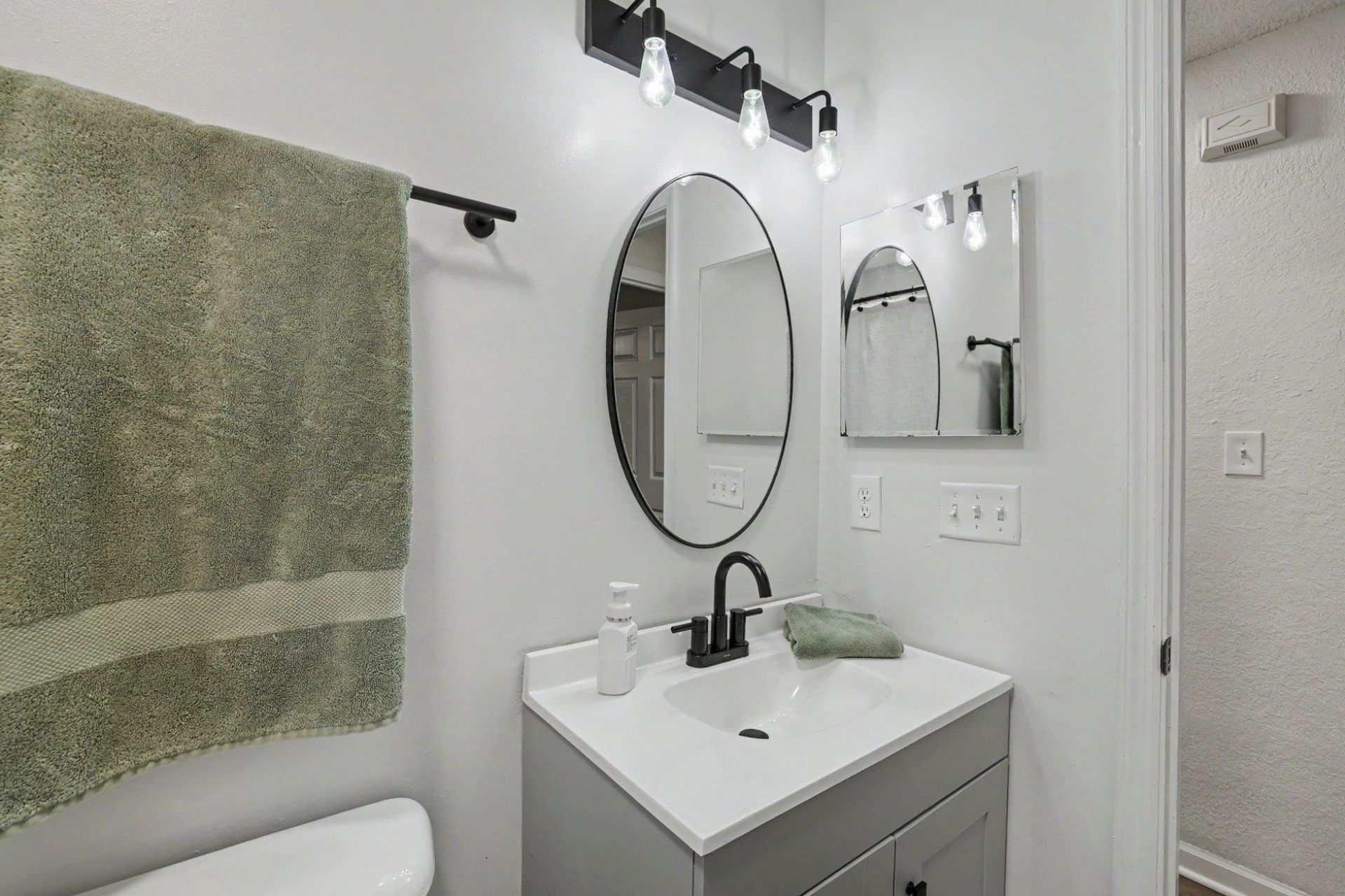 9870 Brookhollow Lane , Tallahassee, FL 32317 Photo