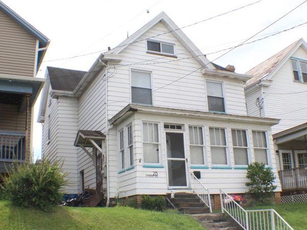 213 Lookout Ave , Charleroi, PA 15022
