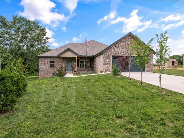 48 Queensferry Lane , Bella Vista, AR 72715
