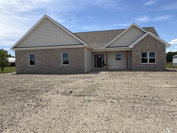 8551 Grafton Road, Newport, MI 48166