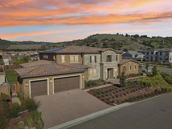 18205 Via Potano , Morgan Hill, CA 95037