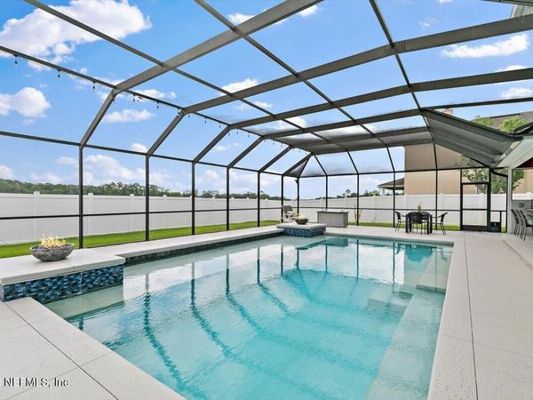 8303 AUTUMNWIND Drive, Jacksonville, FL 32218